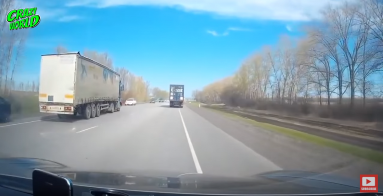 ΚΟΙΜΑΤΑΙ Ο ΦΟΡΤΗΓΑΝΤΖΗΣ ΕΝ ΩΡΑ ΕΡΓΑΣΙΑΣ;;;