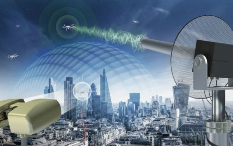 Περίεργο αντικείμενο καταστρέφει Chemtrail