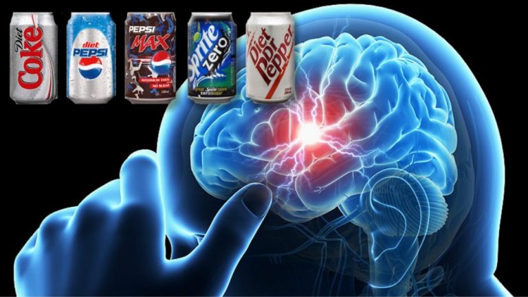 Τα light αναψυκτικά ΤΡΙΠΛΑΣΙΑΖΟΥΝ τον κίνδυνο εγκεφαλικού και άνοιας απ’ ό,τι τα ζαχαρούχα