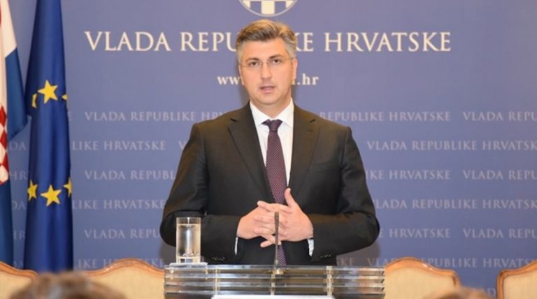 Τα Βαλκάνια «φλέγονται»: Έπεσε η κυβέρνηση στην Κροατία