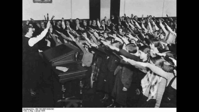 ΦΑΣΙΣΜΟΣ.ΝΟΟΤΡΟΠΙΑ Ή ΙΔΕΟΛΟΓΙΑ?