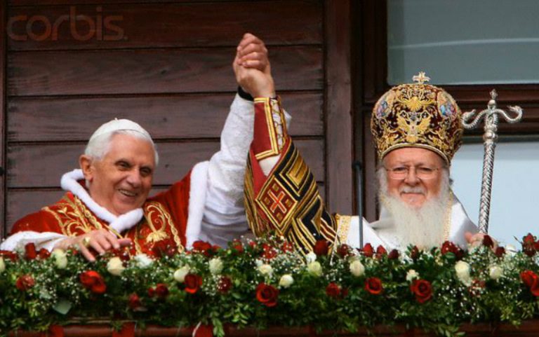 ΕΣΚΑΣΕ… Β Ο Μ Β Α ! ΠΑΓΚΟΣΜΙΟΠΟΙΗΜΕΝΗ Η ΕΚΚΛΗΣΙΑ ΤΗΣ ΕΛΛΑΔΟΣ !!