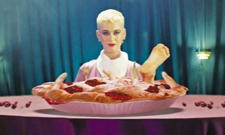 Η Νέα Τάξη Πραγμάτων μας παρουσιάζει την Katy Perry ως ένα κομμάτι… κρέας στο νέο video clip της