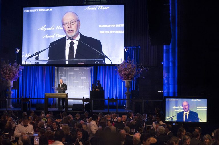 Paul Singer: ο εβραίος που «γονατίζει» τα φτωχά κράτη