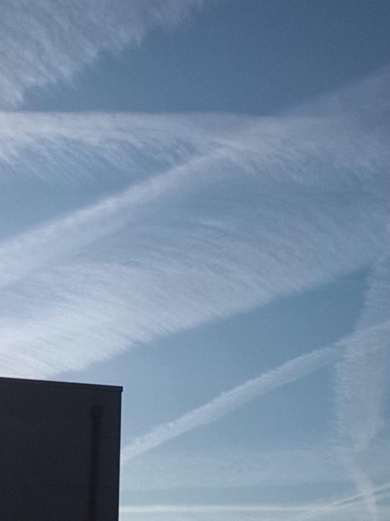 Μα γιατί πριν 30 χρόνια δεν υπήρχαν αυτες οι σερπαντίνες ;;;;