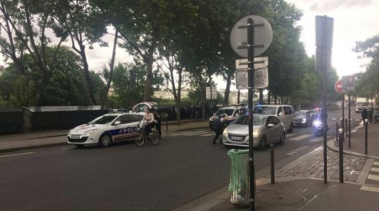 Alert: Πυροβολισμοί στην Παναγία των Παρισίων