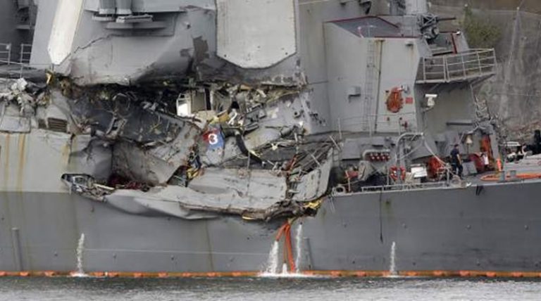 Νεκροί επτά ναύτες του USS Fitzgerald που συγκρούστηκε με φιλιππινέζικο εμπορικό