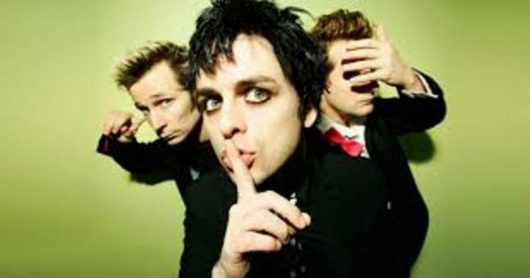 Τραγωδία σε συναυλία των Green Day: Σκοτώθηκε ακροβάτης μπροστά στα μάτια χιλιάδων θεατών! (Video)