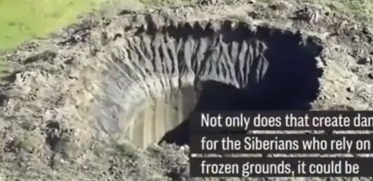 Μυστηριώδεις τεράστιοι κρατήρες εμφανίστηκαν στη Ρωσία – Τι λένε οι επιστήμονες