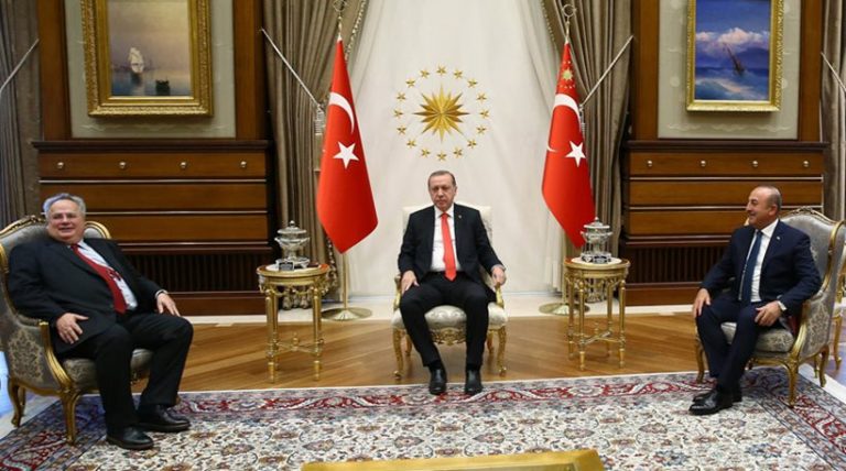 ΠΟΥ είναι η ΕΛΛΗΝΙΚΗ ΣΗΜΑΙΑ ;;;