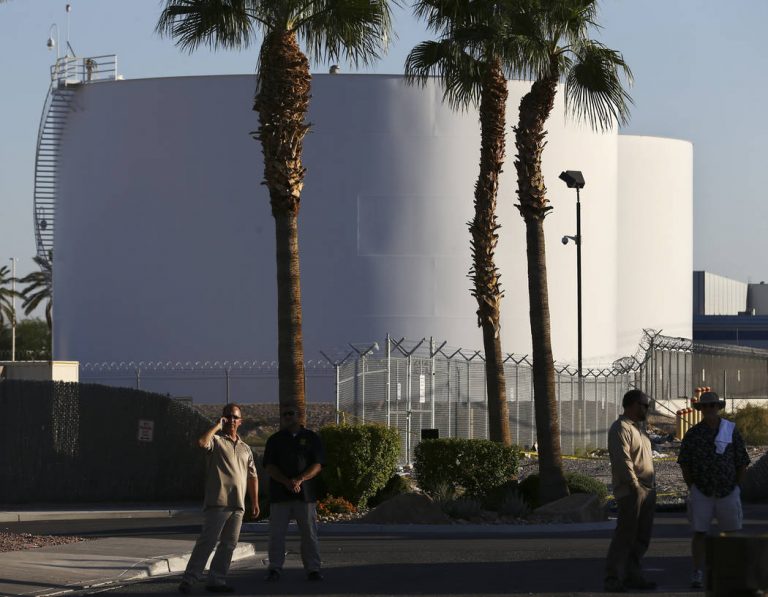 Κύριε Κύριε,.. Πες μας Τοτο … Οι τρύπες από τις σφαίρες πού είναι;