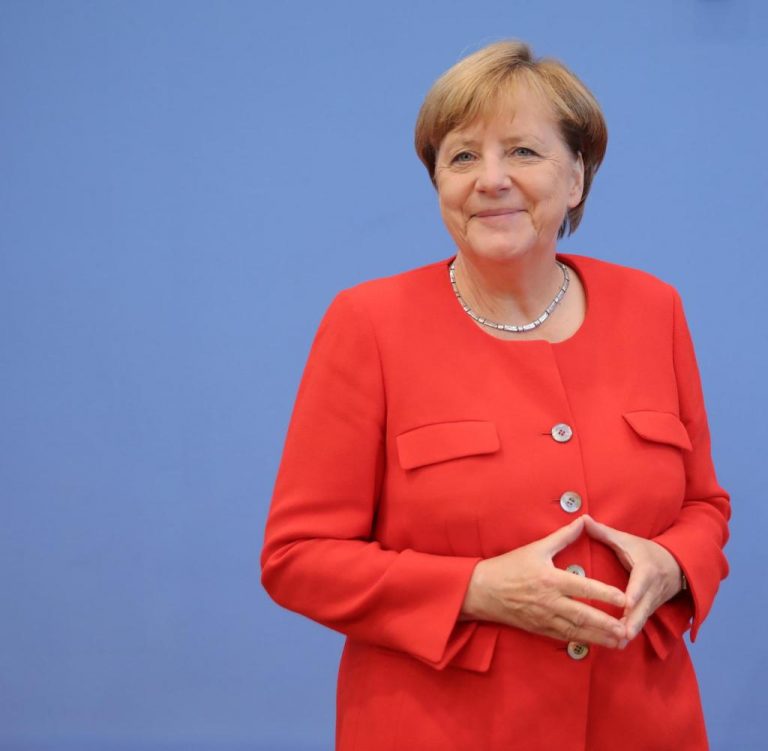 ΚΑΝΕΙ ΘΑΥΜΑΤΑ Η ΠΥΡΑΜΙΔΟΥ ΚΑΙ ΚΕΡΔΙΖΕΙ ΜΕ 33%