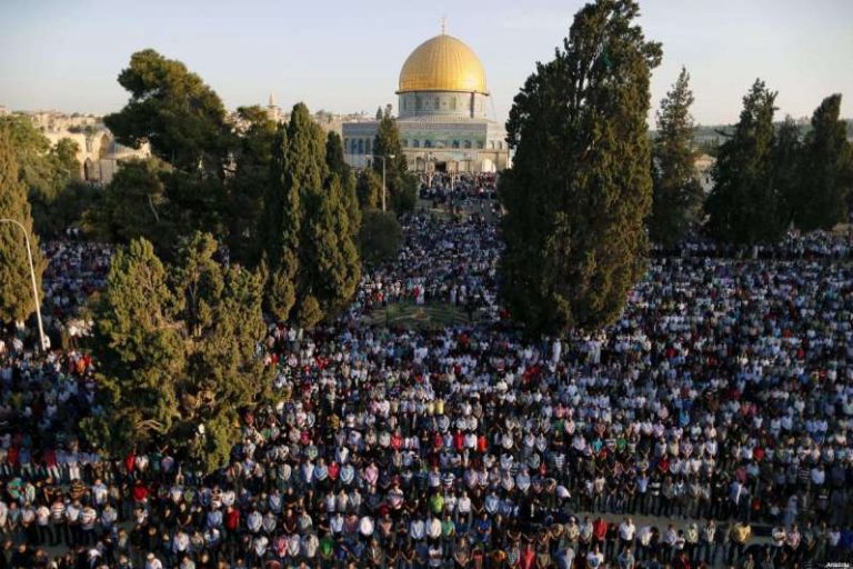Προσευχή προς τον…παγκόσμιο ηγέτη σε αμερικανικό Κογκρέσο και Ιερουσαλήμ