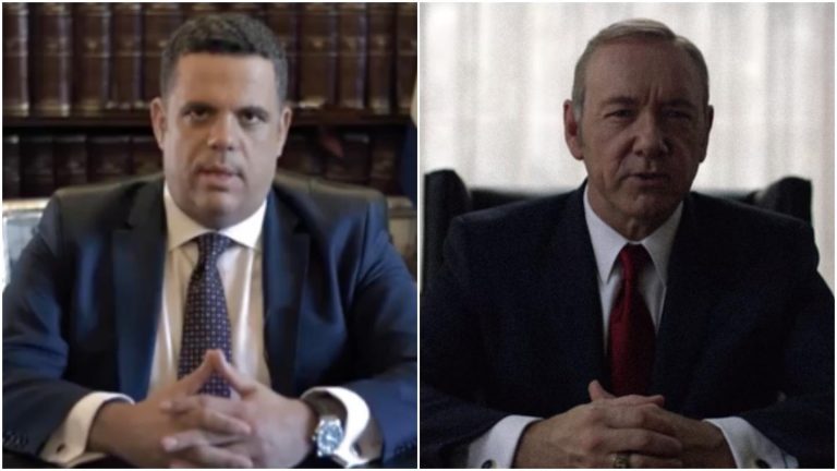 Και εκει που λες ξεμείναμε από ηγέτες έρχεται και αυτό το copy-paste να σε αποτελειώσει