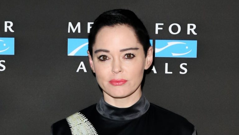 Το Twitter μπαναρισε το λογαριασμό της Rose McGowan