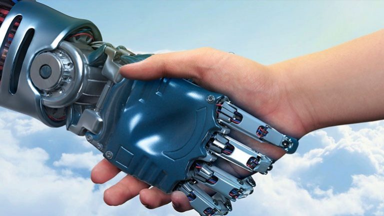 Πρώην υπάλληλος της Google δημιουργεί νέα θρησκεία με “θεό” την τεχνητή νοημοσύνη