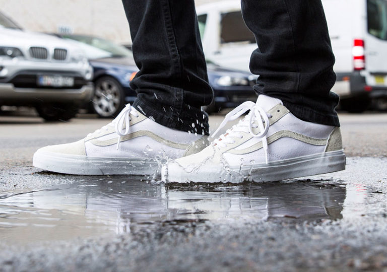 “Φαινόμενο λωτός”: Πώς να παραμένετε στεγνός σε οποιεσδήποτε καιρικές συνθήκες και σε κάθε περίπτωση