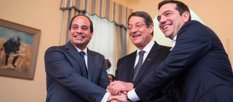 Έκτακτη συνάντηση Α.Τσίπρα με τον πρόεδρο της Αιγύπτου αλ Σίσι και τον Ν.Αναστασιάδη – Οριοθετείται η ελληνική ΑΟΖ;