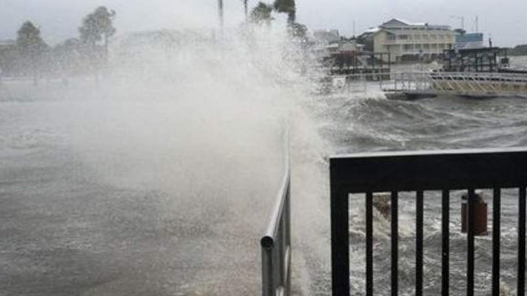 Φιλιππίνες: 26 νεκροί από κατολισθήσεις που προκάλεσε τροπική καταιγίδα