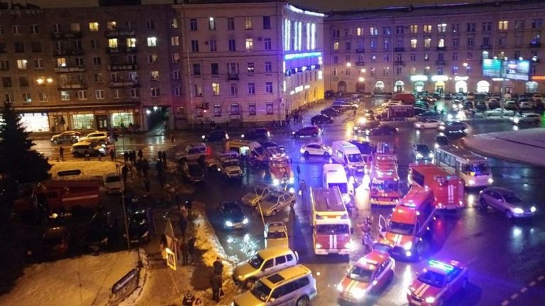 Έκρηξη σε σούπερ μάρκετ στην Αγία Πετρούπολη.