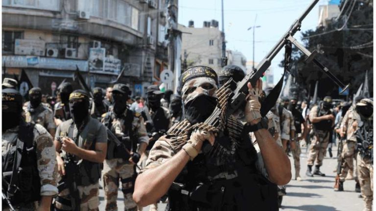 Ευτυχισμένο το 2018; – Συστημένη προειδοποίηση από την παγκόσμια εξουσία για τα δεινά που έρχονται