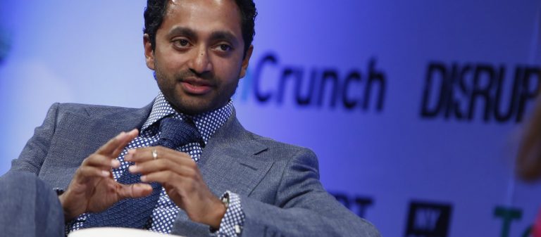 «Δεν το συνειδητοποιείτε, αλλά σας προγραμματίζουν» προειδοποιεί πρώην στέλεχος του Facebook