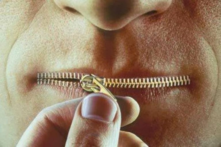 Η εκπαίδευση του μυαλού σου στην παθητική αποδοχή στη λογοκρισία!