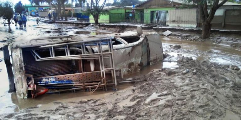 Χιλή: 11 νεκροί, 15 αγνοούμενοι – Xείμμαρος λάσπης ”κατάπιε” χωριό
