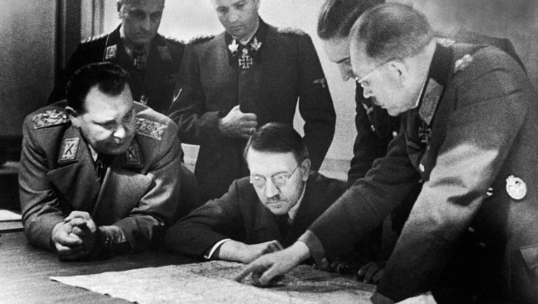 Το σχέδιο του Χίτλερ να εισβάλλει με Έλληνες στην Τουρκία για να απελευθερώσει Πόντο, Κωνσταντινούπολη και Μικρά Ασία!