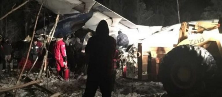 Καναδάς: Συνετρίβη αεροσκάφος με 25 επιβάτες και πλήρωμα- Αρκετοί τραυματίες