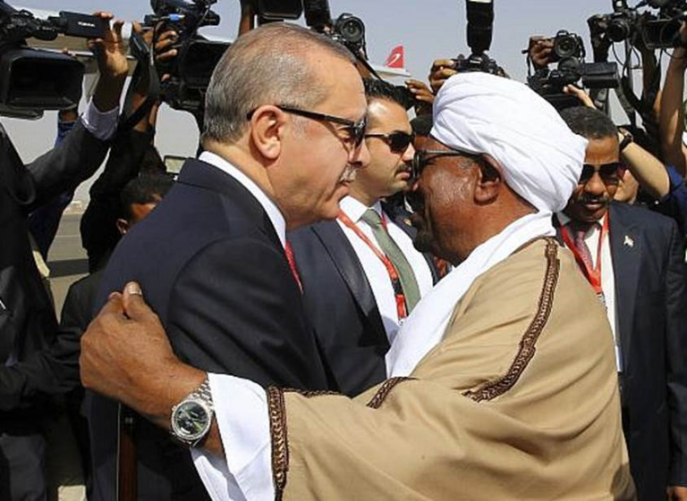 Ο “ΕΓΚΛΗΜΑΤΙΑΣ” ΤΟΥ ΣΟΥΔΑΝ ΚΑΙ Ο ΦΙΛΟΣ ΤΟΥ ΕΡΝΤΟΓΑΝ