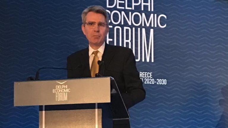 Αμερικανός Πρέσβης: Φοβάμαι για ατύχημα στο Αιγαίο