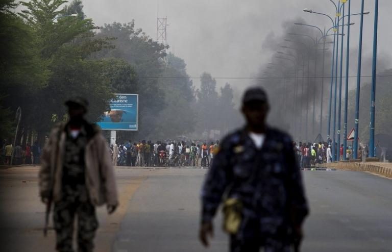 Μάλι: Τραγωδία με 26 νεκρούς από έκρηξη νάρκης
