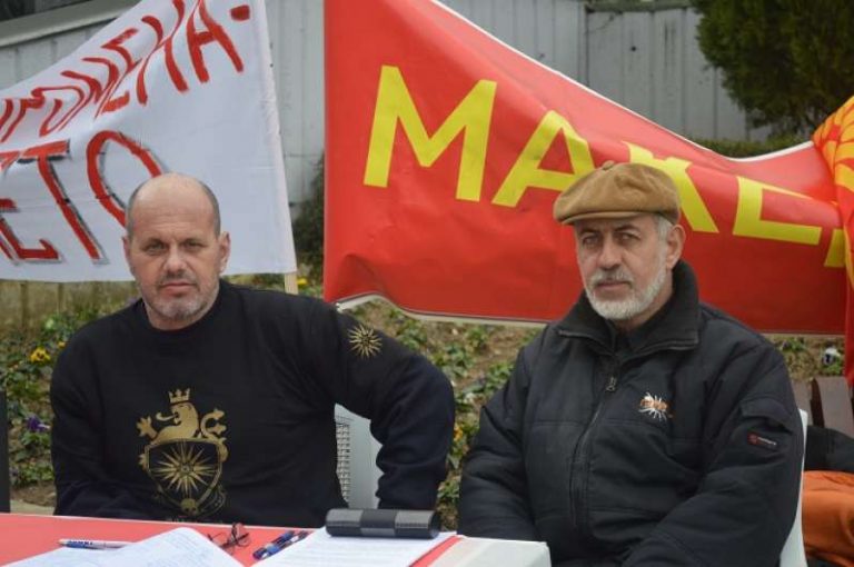 Μαζεύουν υπογραφές και θέλουν κράτος μέχρι τον Όλυμπο