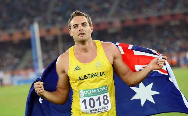 Σοκ στον παγκόσμιο στίβο έχει προκαλέσει η είδηση του θανάτου του Τζαρόντ Μπάνιστερ. Ο 33χρονος, μόλις, Αυστραλός πρωταθλητής του ακοντισμού πέθανε ξαφνικά στην Ολλανδία, όπου διέμενε και προπονούνταν.