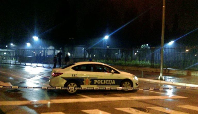 Επίθεση βομβιστή αυτοκτονίας στην πρεσβεία των ΗΠΑ στο Μαυροβούνιο: Πέταξε χειροβομβίδα