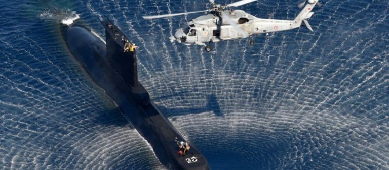 Σε «πορτοκαλί συναγερμό» οι ένοπλες δυνάμεις στο Αιγαίο