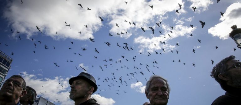 Η Ελλάδα έχει τον 6ο πιο γερασμένο πληθυσμό στον κόσμο – Οι Έλληνες χάνονται