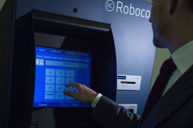 Οργανώνουν όλη την Ελλάδα για την έλευση των μικροτσίπ