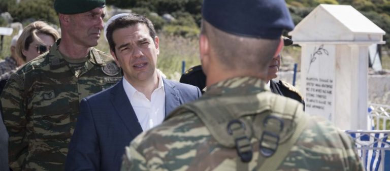 Έρευνα: Κίνδυνος για «θερμό επεισόδιο» Ελλάδας-Τουρκίας στο Αιγαίο – «Ναι» στην αύξηση της στρατιωτικής θητείας