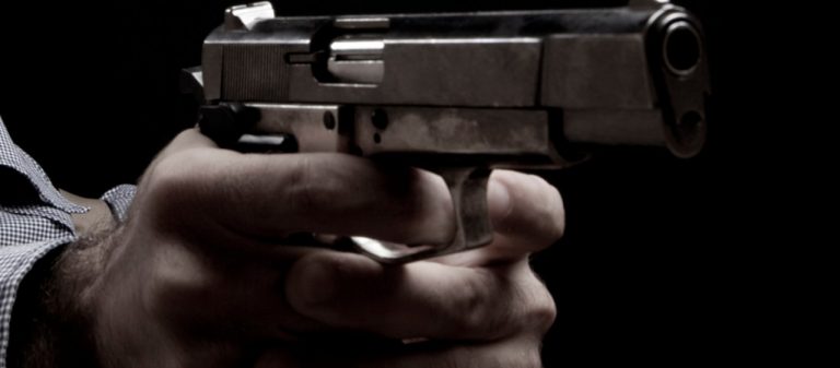 Σοκαριστικές λεπτομέρειες για την αιματηρή απόπειρα ληστείας – Κτυπούσαν τον ιδιοκτήτη στο κεφάλι