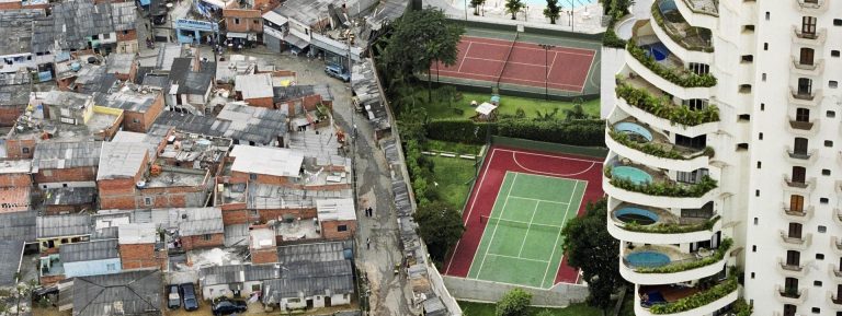 Ας οπτικοποιήσουμε  τη δημοκρατία τους !