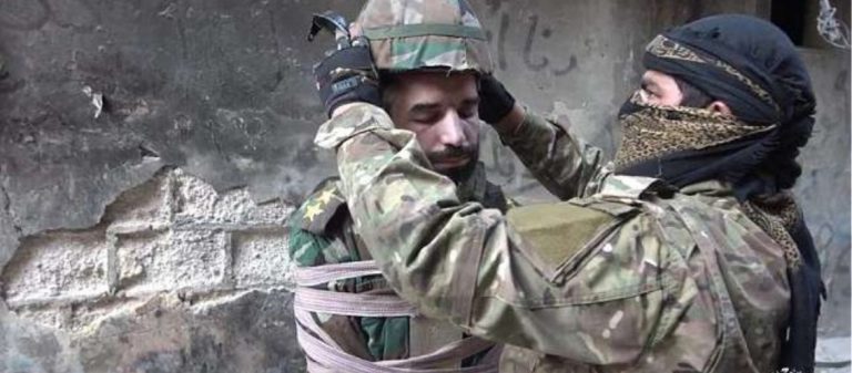 Φρίκη δίχως όρια: Το ISIS μετατρέπει τους αιχμαλώτους σε ιπτάμενες βόμβες