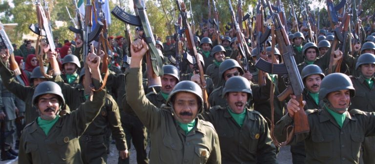 Περίεργα παιχνίδια των ΗΠΑ στα Βαλκάνια: Τεράστια ιρανική παραστρατιωτική βάση στην Αλβανία