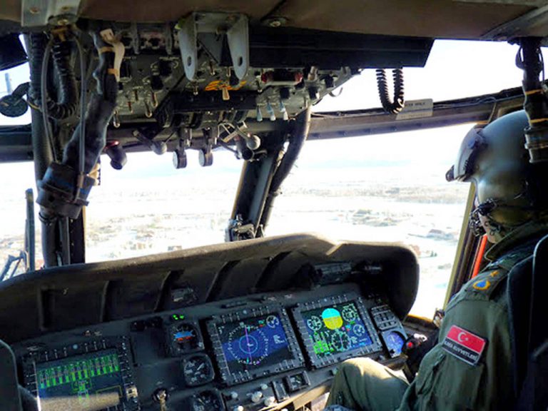 Ύποπτα παιχνίδια: Ο τουρκικός «θαλάσσιος λέων» κυκλώνει το μισό Αιγαίο