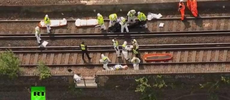 Βίντεο από το σημείο της τραγωδίας στο Λονδίνο! Τρένο παρέσυρε τρεις ανθρώπους