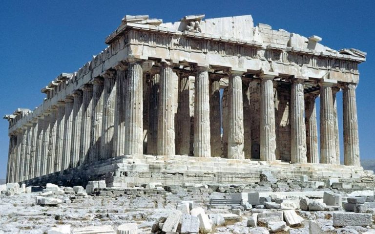 HTAN O ΠΑΡΘΕΝΩΝ ΚΑΙ ΤΑ ΕΛΛΗΝΙΚΑ ΑΓΑΛΜΑΤΑ ΒΑΜΜΕΝΑ ΜΕ ΠΑΡΔΑΛΑ ΧΡΩΜΑΤΑ ΟΠΩΣ ΥΠΟΣΤΗΡΙΖΟΥΝ ΟΙ ΕΥΦΥΟΛΟΓΟΙ ΤΗΣ ΔΥΣΗΣ;