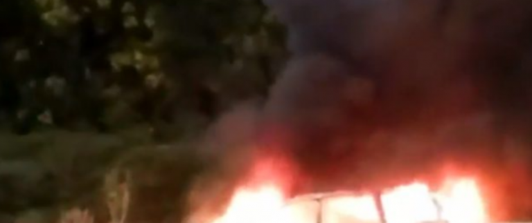 Παρανάλωμα του πυρός έγινε ΙΧ στα διόδια Προμαχώνα