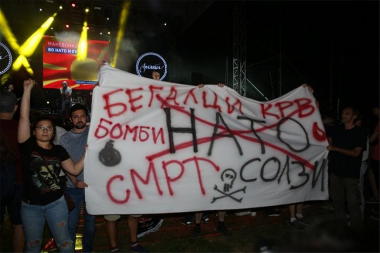 Πανηγύρια Ζάεφ για τη συμφωνία στο Σκοπιανό: Η “Μακεδονία” έχει λόγους να γιορτάζει