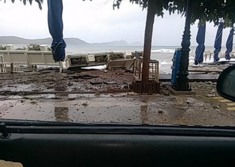 Κυκλώνας Ζορμπάς:Tα διέλυσε όλα στην Πύλο…